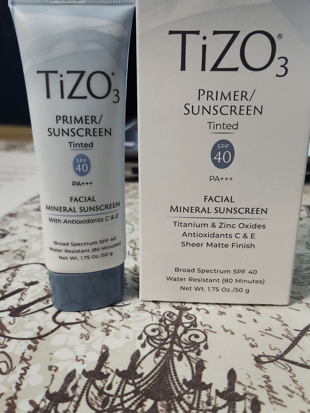 TiZO3 Tinted Primer + Sunscreen SPF 40 in Light Blue Tube